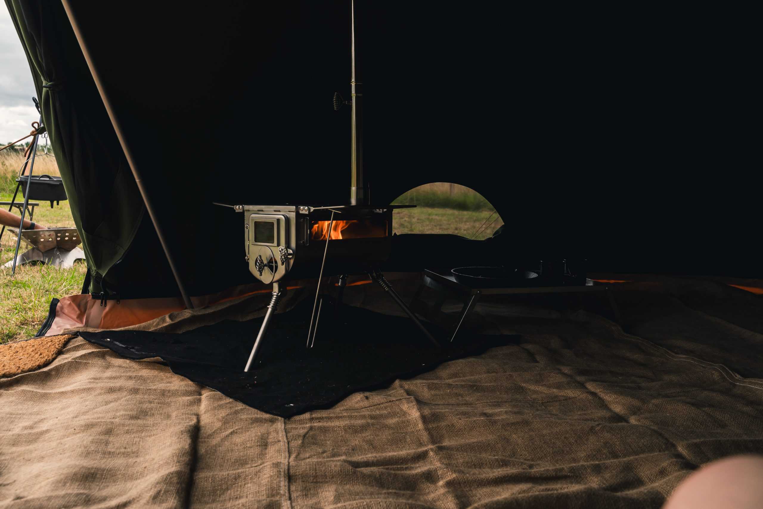 In tent stove