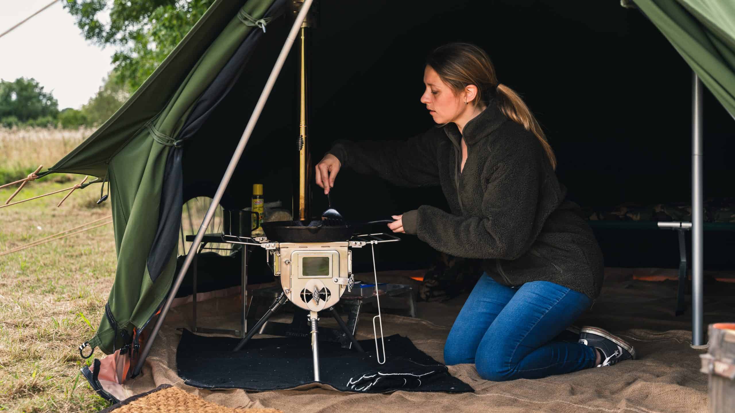 Woodlander Double View M-sized Cook Camping Stove - Image 6