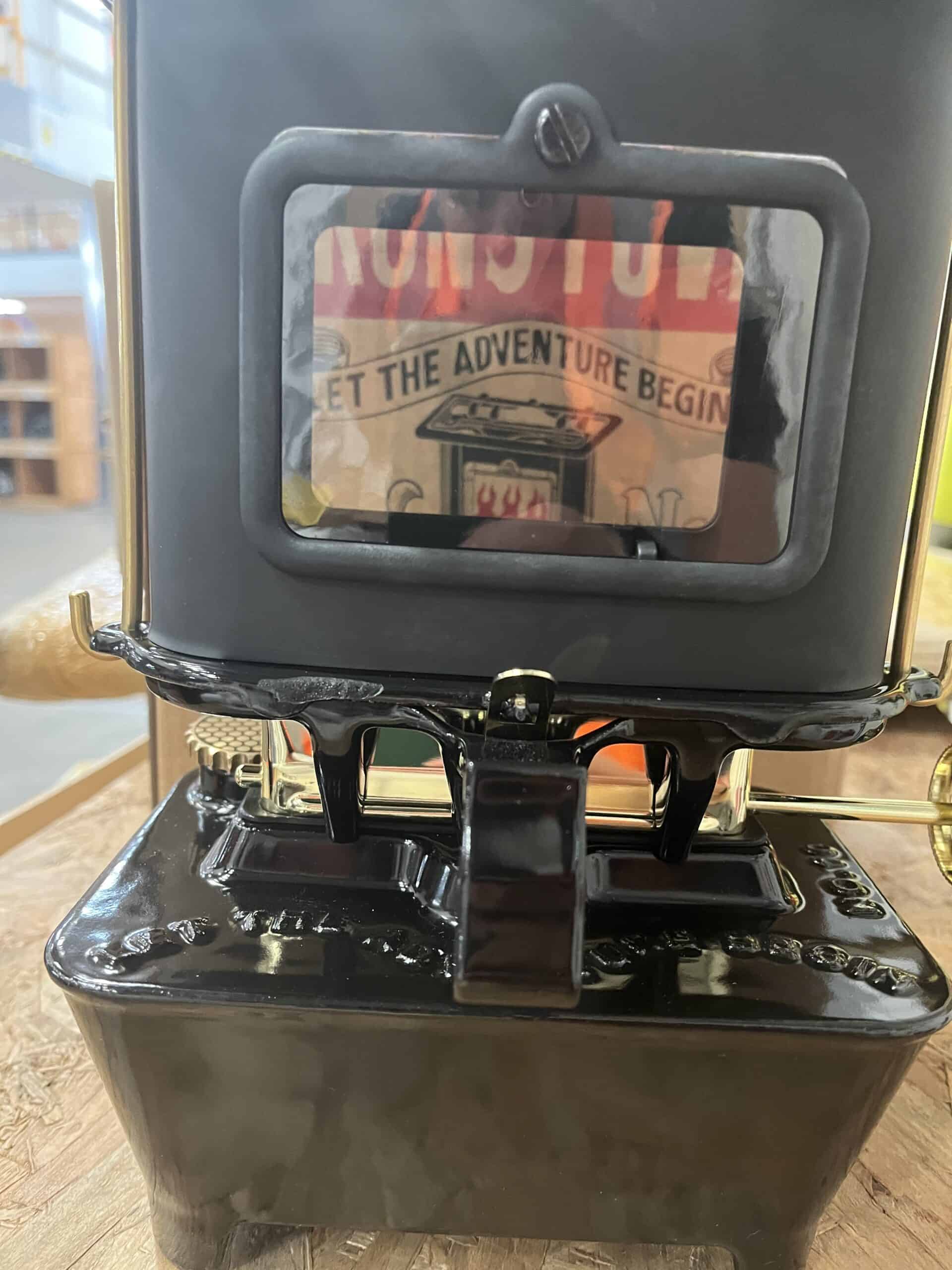 Winnerwell® Iron Camping Cooker Stove - Brand new - Small chip in paintwork - Image 3